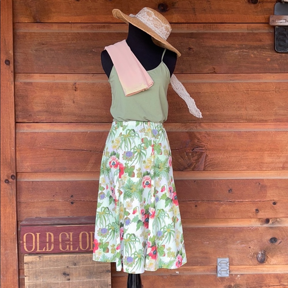 Summer Skirt Hat Tank Outfit  Size 10 Medium